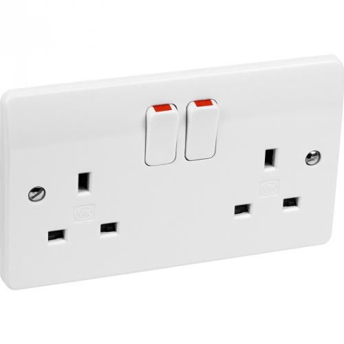 MK K2747WHI 2G 13A DP switched socket