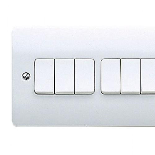 MK K4879WHI 10A 6G 2W switch