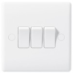 BG 843 3gang 2way 10A lightswitch